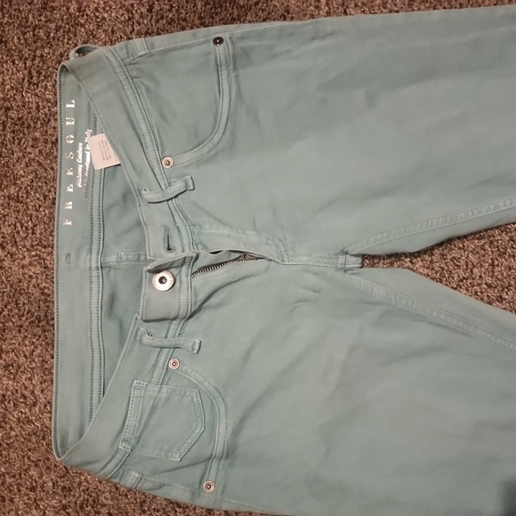 Freesoul Pants - Picture 2 of 4